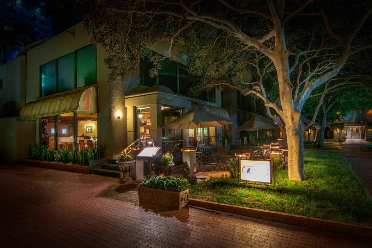 Hotel Lucerna Tijuana Exterior photo